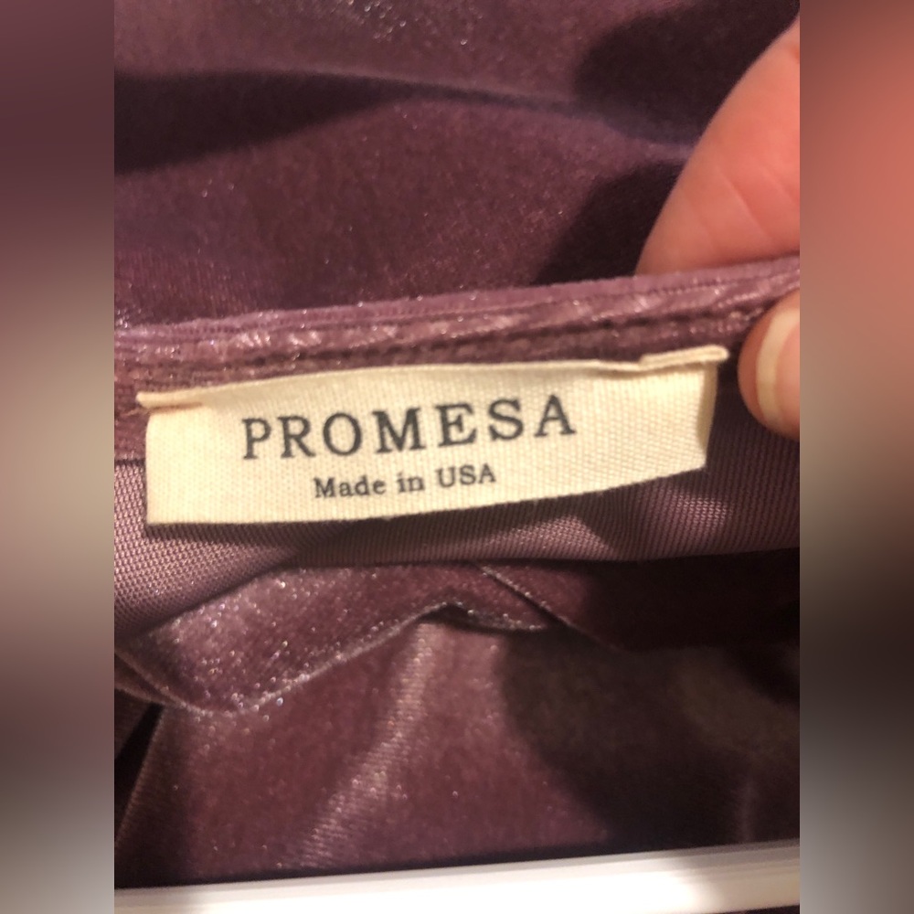 NWT Promesa Maxi Wrap Dress Flutter Sleeve Dark Pink Velvet V Neck Party Prom M - Picture 9 of 10